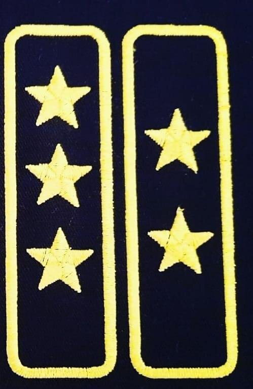 Galons d'épaule brodés pour service de sécurité privée, par Alias Broderie